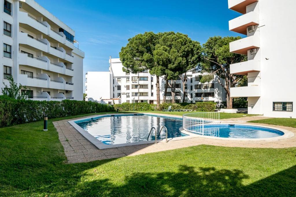 Leziria Apartments ヴィラモウラ エクステリア 写真